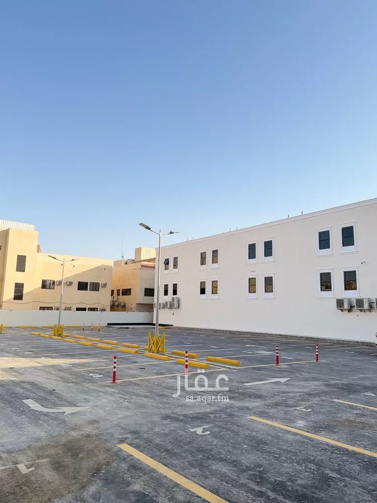 عمارة للإيجار في شارع الملك عبدالعزيز ابن عبدالرحمن سعود, حي المرسلات, مدينة الرياض, منطقة الرياض