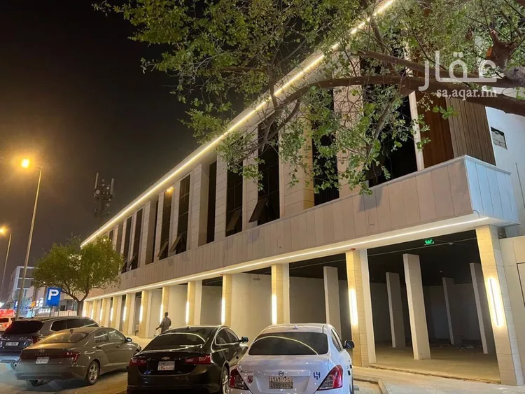 محل للإيجار في شارع ابن الطفيل, حي المرسلات, مدينة الرياض, منطقة الرياض