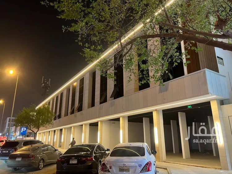 محل للإيجار في شارع الملك عبدالعزيز ابن عبدالرحمن سعود, حي المرسلات, مدينة الرياض, منطقة الرياض