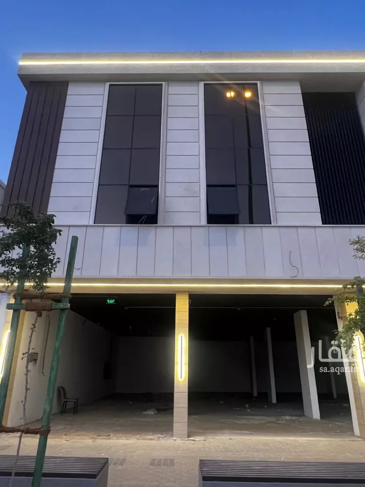 محل للإيجار في شارع ابن الطفيل, حي المرسلات, مدينة الرياض, منطقة الرياض