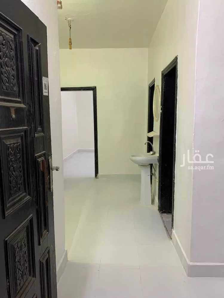 Building for Rent in Riyadh Skirinah