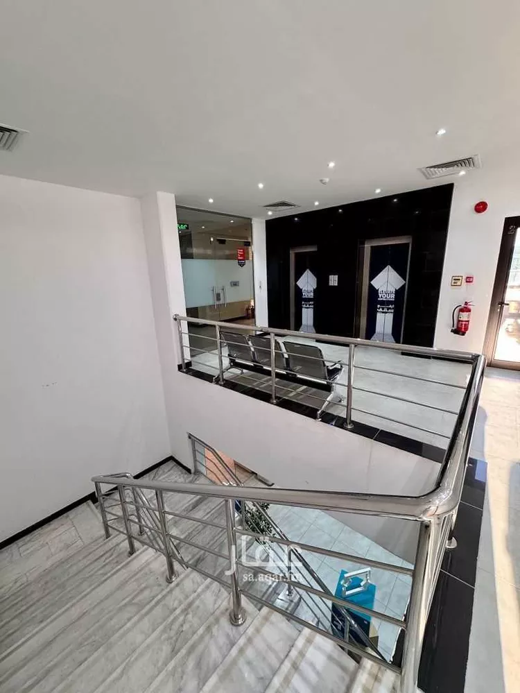 Commercial Office for Rent in Riyadh As Sahafah 9