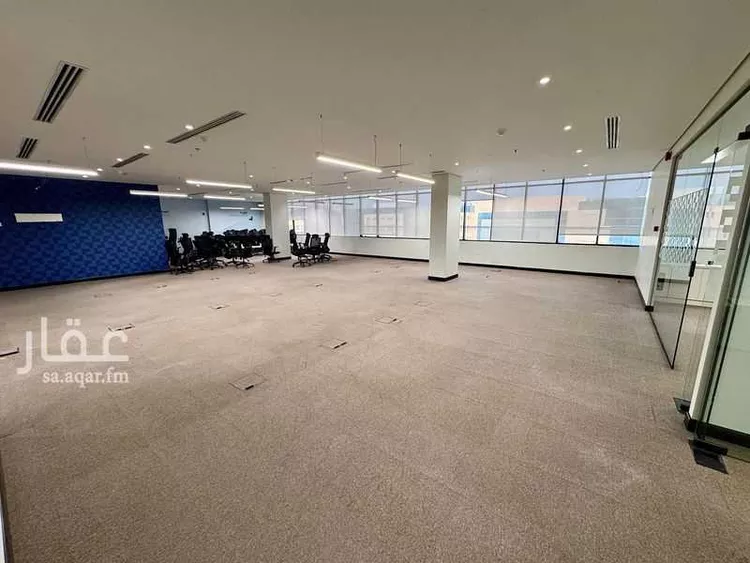 Commercial Office for Rent in Riyadh As Sahafah 8