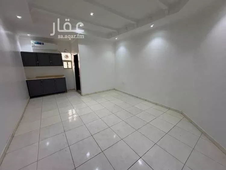 Studio for rent in Riyadh Al Khaleej