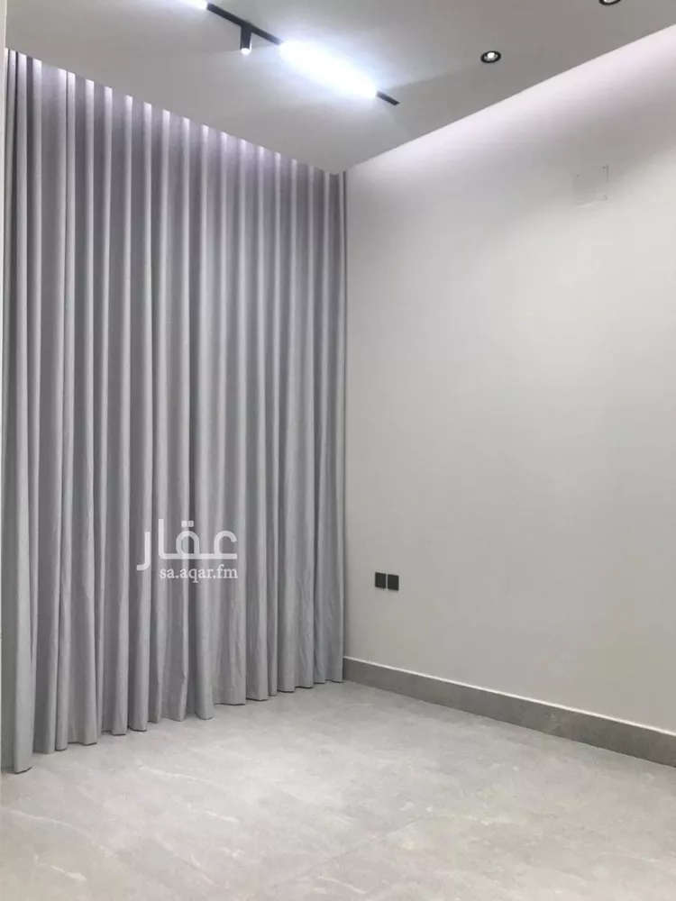 Villa for Sale in Riyadh Al Yarmouk 22