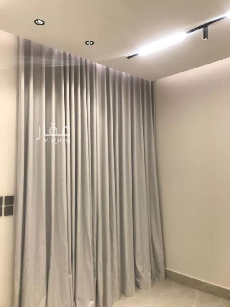 Villa for Sale in Riyadh Al Yarmouk 29