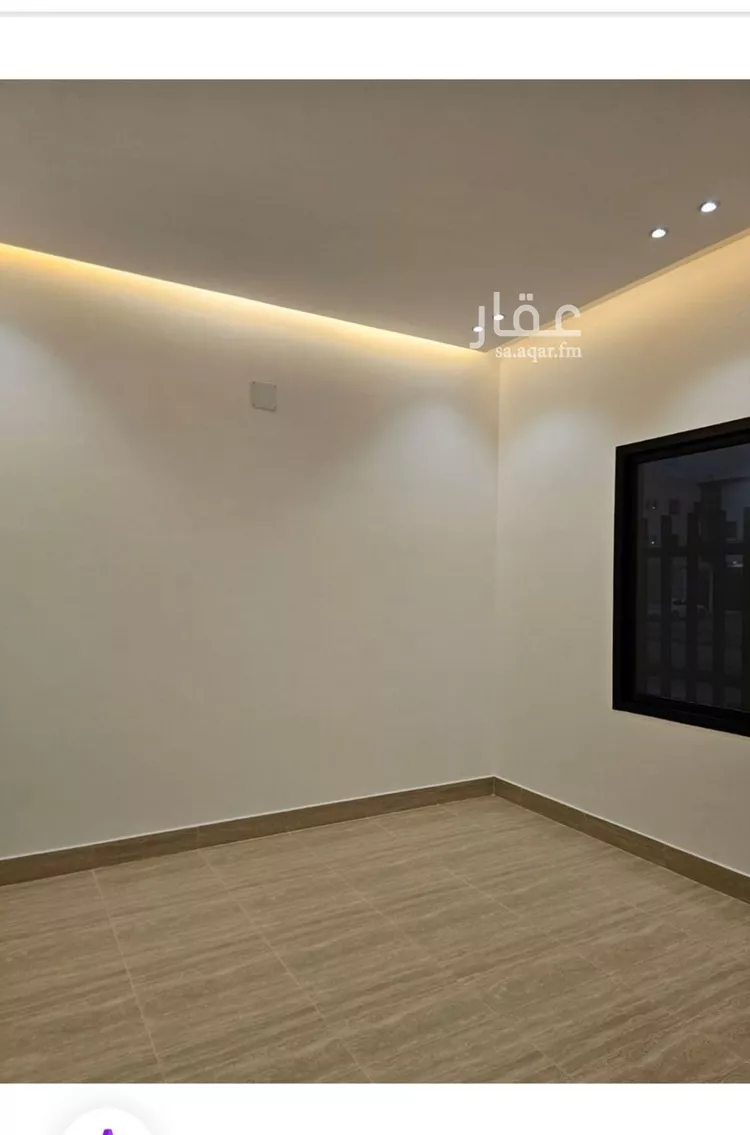 فيلا للبيع في شارع الجميل ابن حاتم, حي ظهرة لبن, مدينة الرياض, منطقة الرياض صورة 2