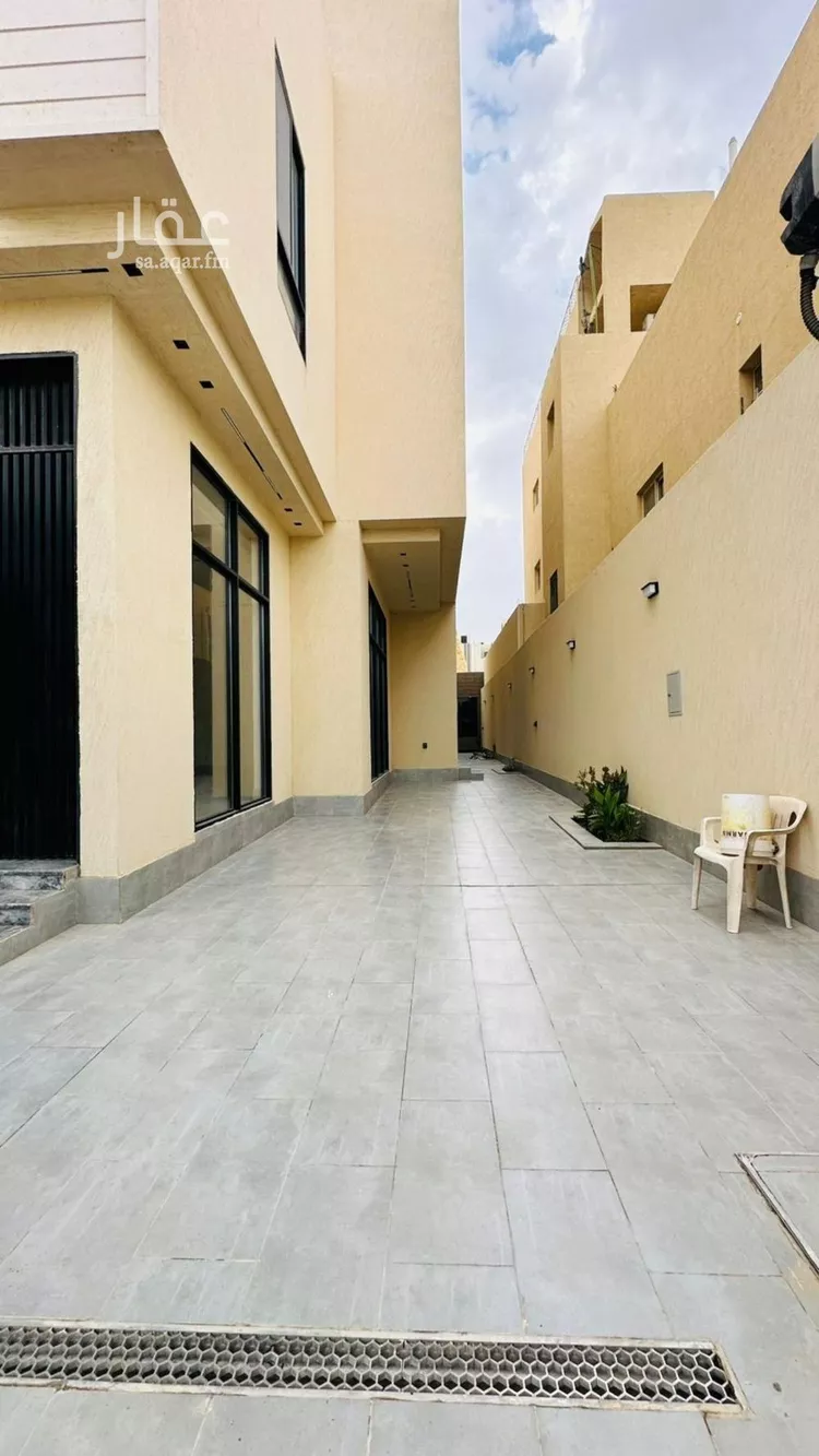 فيلا للبيع في شارع محمد بن أحمد الرفاء, حي النرجس, مدينة الرياض, منطقة الرياض صورة 3