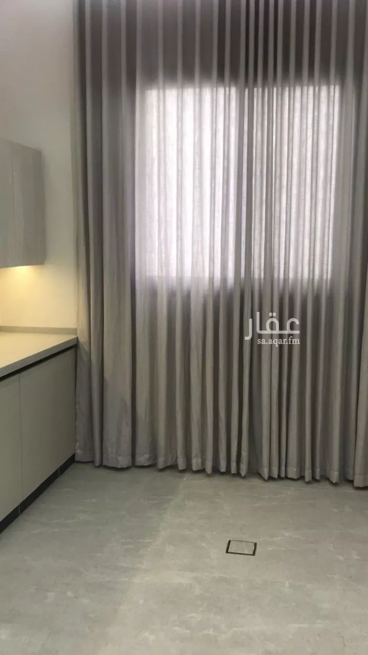 Villa for Sale in Riyadh Al Yarmouk 26