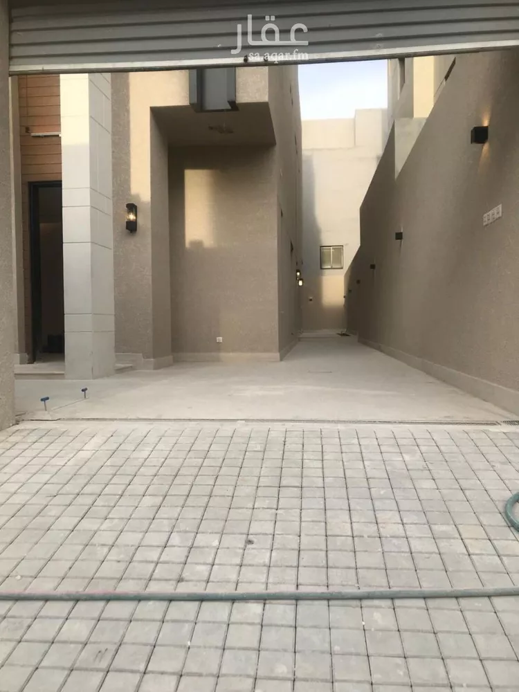 فيلا للبيع في شارع ابن أبي عذيبة, حي القيروان, مدينة الرياض, منطقة الرياض 28