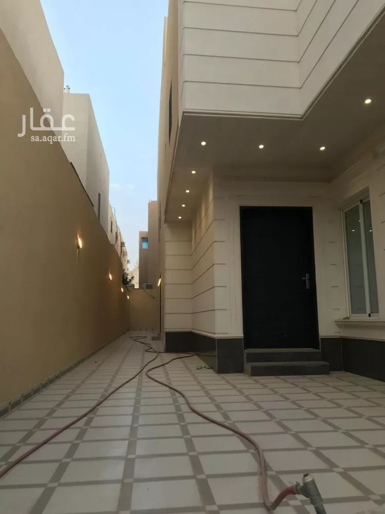 فيلا للبيع في شارع طلال بن جبر, حي النهضة, مدينة الرياض, منطقة الرياض 7