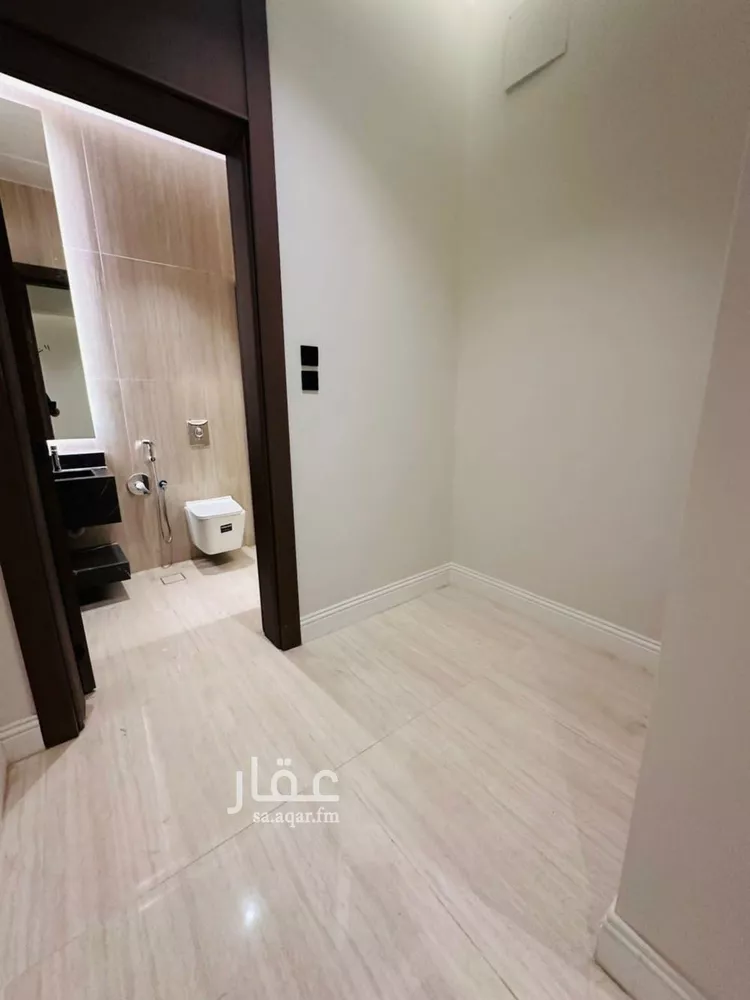 فيلا للبيع في شارع عبدالله حدادي, حي العارض, مدينة الرياض, منطقة الرياض صورة 4