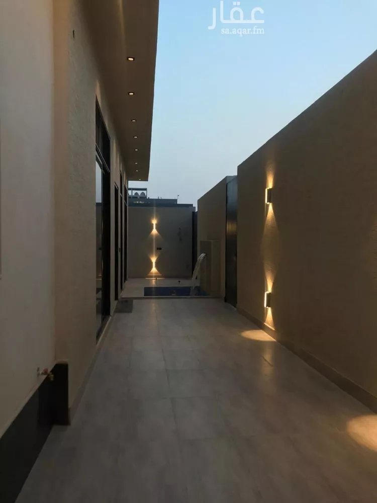 فيلا للبيع في شارع زهير بن حرب, حي النرجس, مدينة الرياض, منطقة الرياض صورة 3