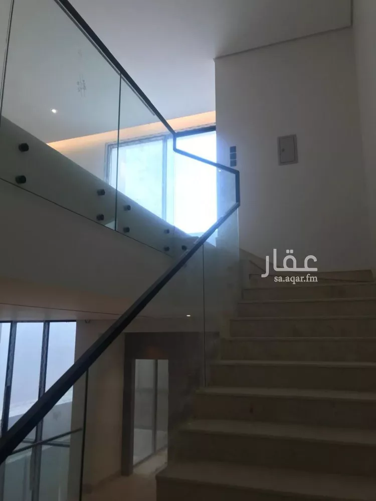 فيلا للبيع في شارع رقم 298, حي الياسمين, مدينة الرياض, منطقة الرياض صورة 2