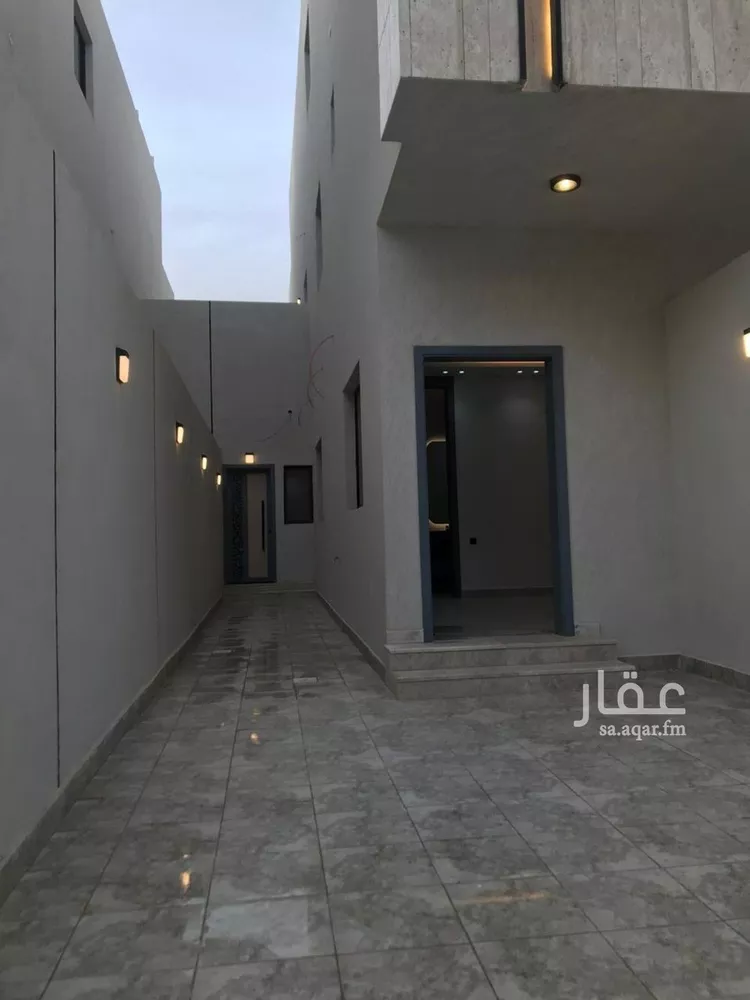 دور للبيع في شارع أحمد بن محمد الشغري, حي طويق, مدينة الرياض, منطقة الرياض صورة 4