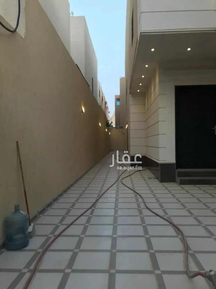 فيلا للبيع في شارع طلال بن جبر, حي النهضة, مدينة الرياض, منطقة الرياض 6