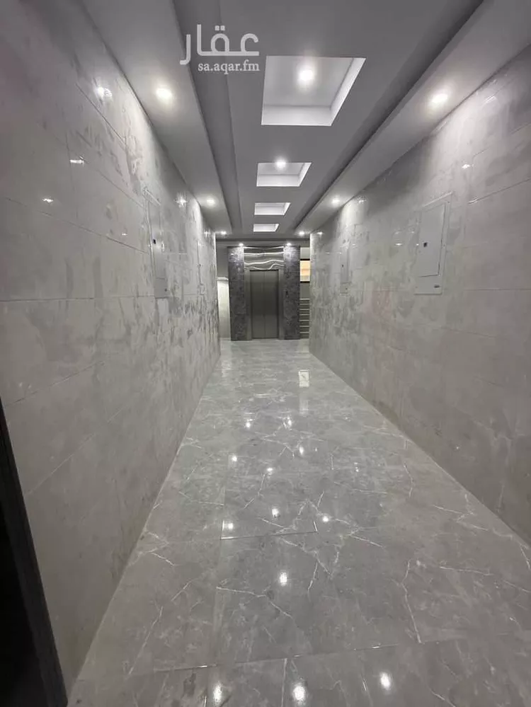 عمارة للإيجار في شارع التاسع والعشرون, حي الثقبة, مدينة الخبر, المنطقة الشرقية صورة 2