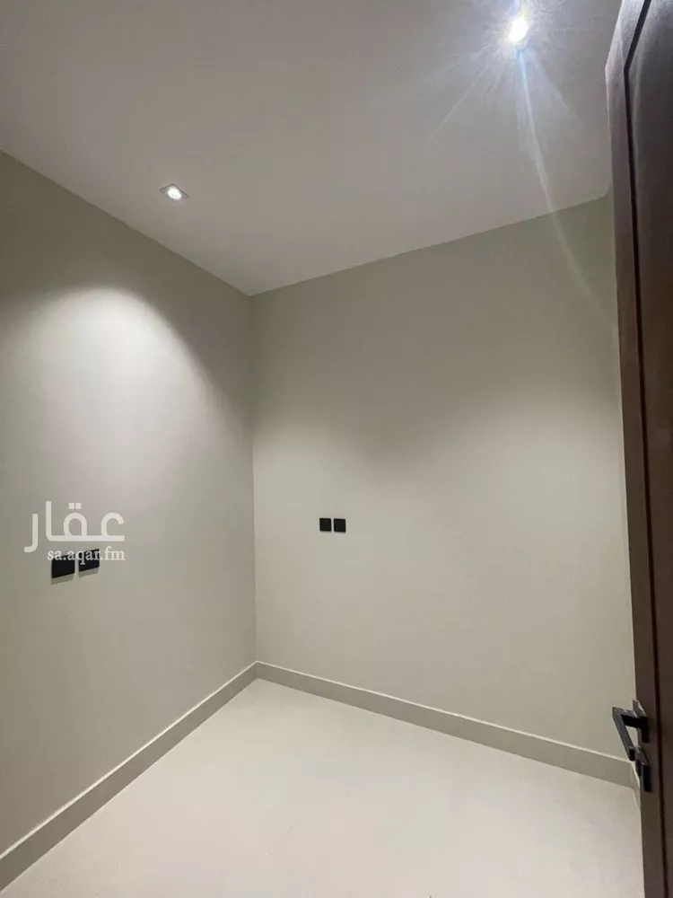 دور للبيع في شارع ابن عبدالساتر, حي المرجان, مدينة الرياض, منطقة الرياض صورة 5