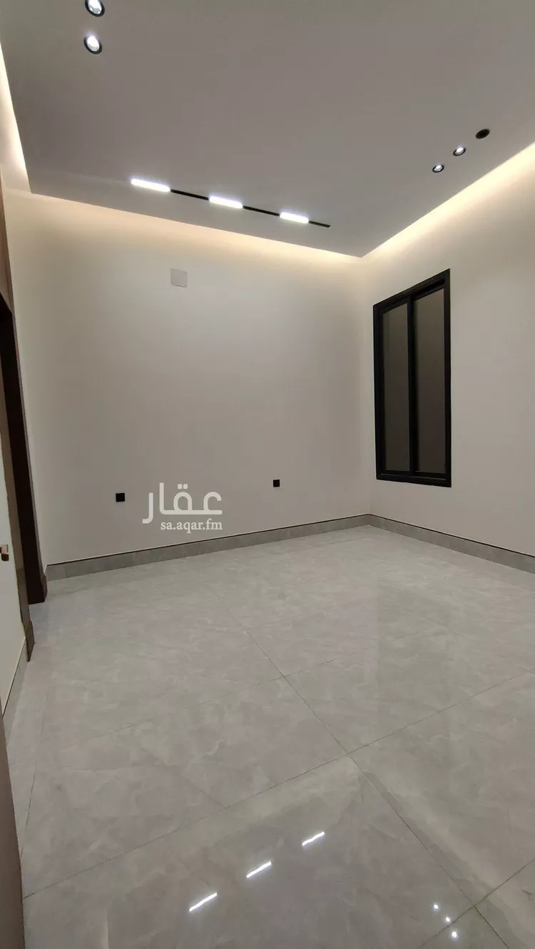 دور للبيع في شارع احمد بن سعادة, حي الرمال, مدينة الرياض, منطقة الرياض 6