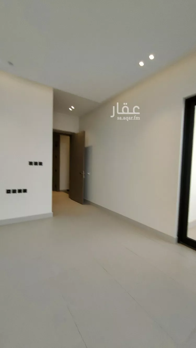 دور للبيع في شارع أحمد الواعظ, حي اليرموك, مدينة الرياض, منطقة الرياض 20