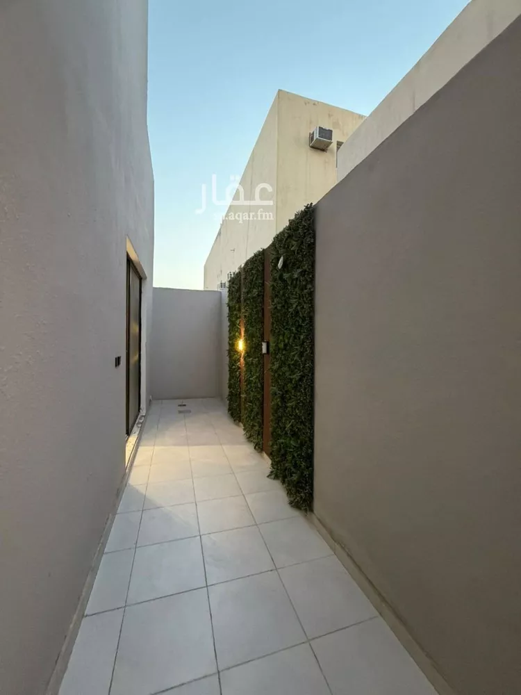 فيلا للبيع في شارع رقم 173, حي الجنادرية, مدينة الرياض, منطقة الرياض 9