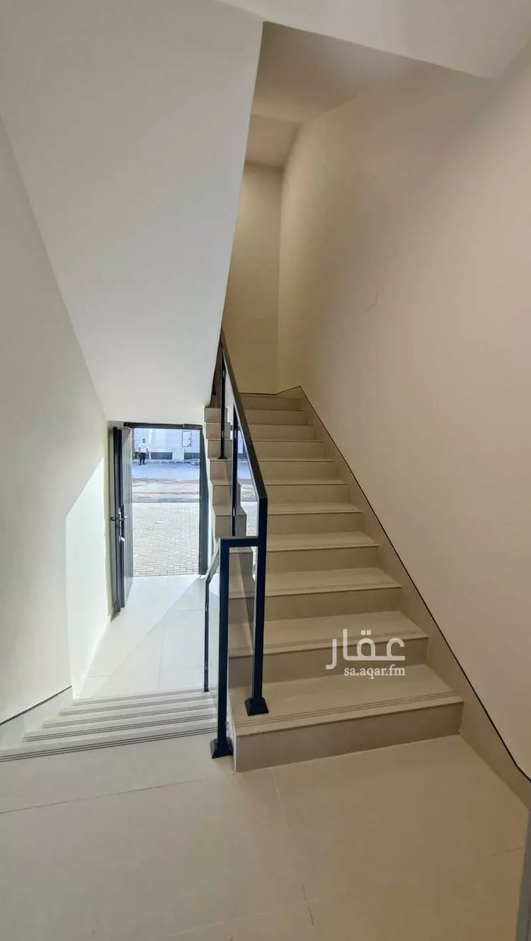 Floor for Sale in Riyadh Ar Rimal صورة 2