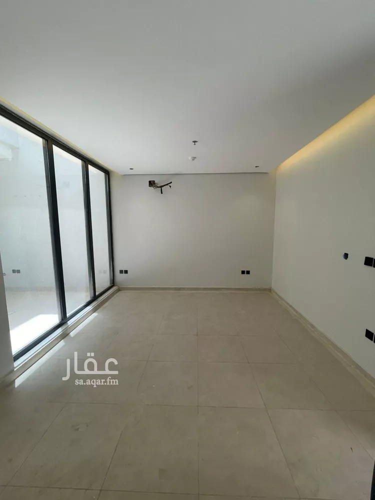 فيلا للبيع في شارع 25 الرمال, حي الرمال, مدينة الرياض, منطقة الرياض 14