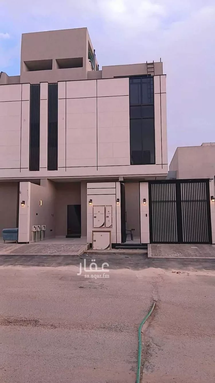 دور للبيع في شارع حجاج بن أرطأة, حي الرمال, مدينة الرياض, منطقة الرياض صورة 2