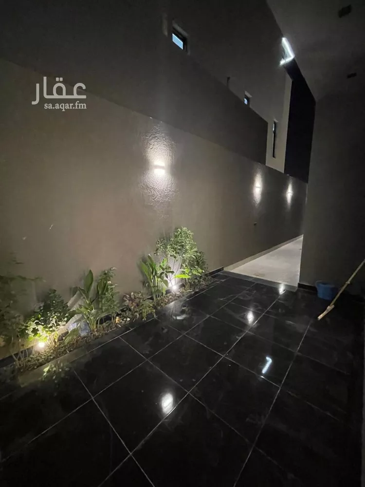 دور للبيع في شارع عفيفة بنت أحمد, حي الرمال, مدينة الرياض, منطقة الرياض صورة 3