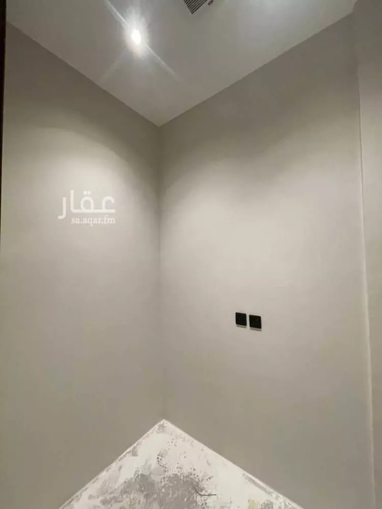 Floor for Sale in Riyadh Ghirnatah صورة 5