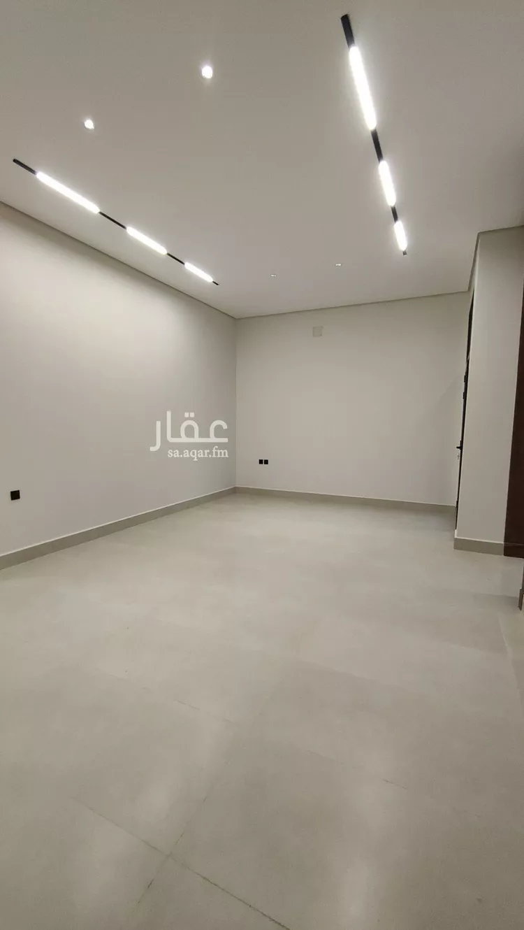 دور للبيع في شارع علي البيتي, حي الرمال, مدينة الرياض, منطقة الرياض 17
