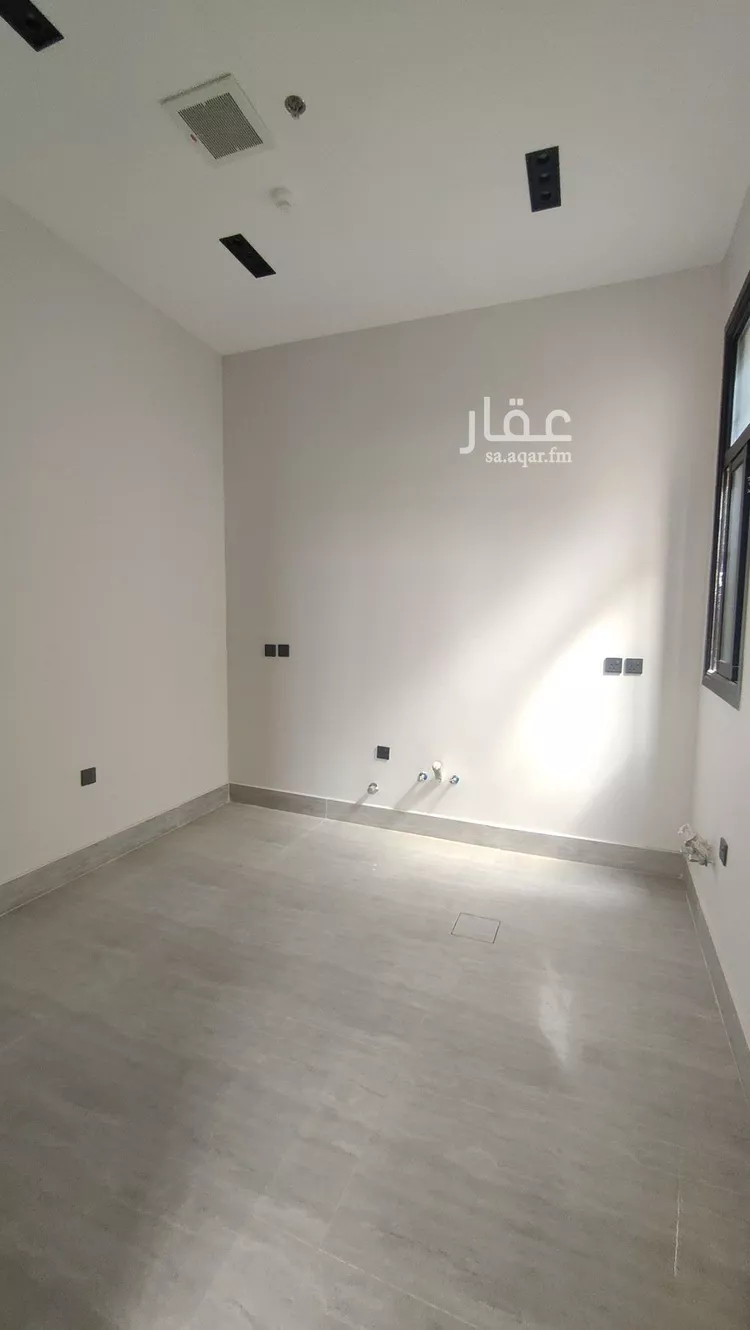 شقة للبيع في شارع الصحابة, حي اليرموك, مدينة الرياض, منطقة الرياض 15