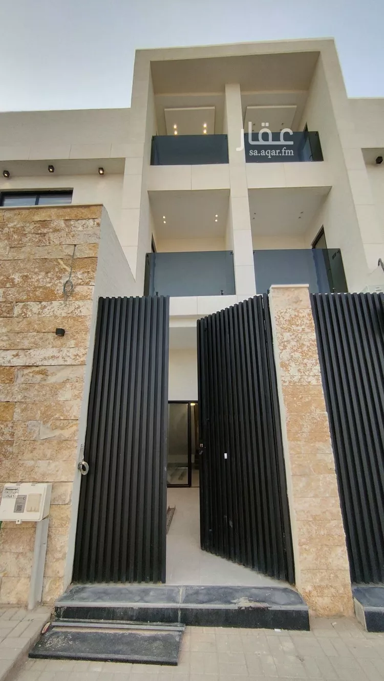 Apartment for Sale in Riyadh Al Yarmouk