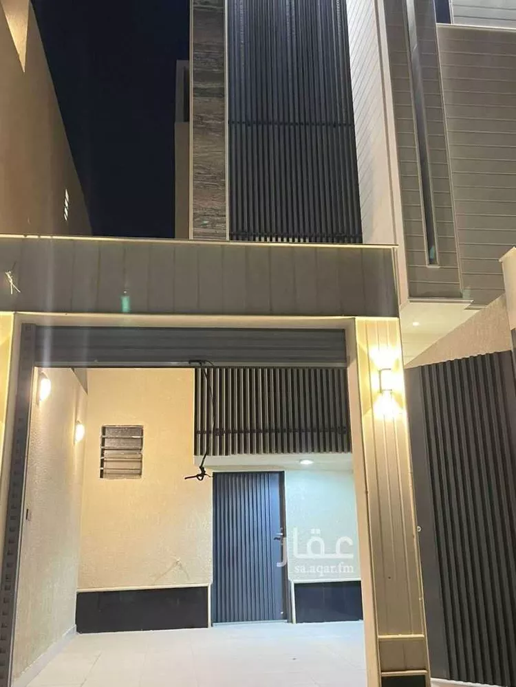 Floor for Sale in Riyadh Al Janadriyah