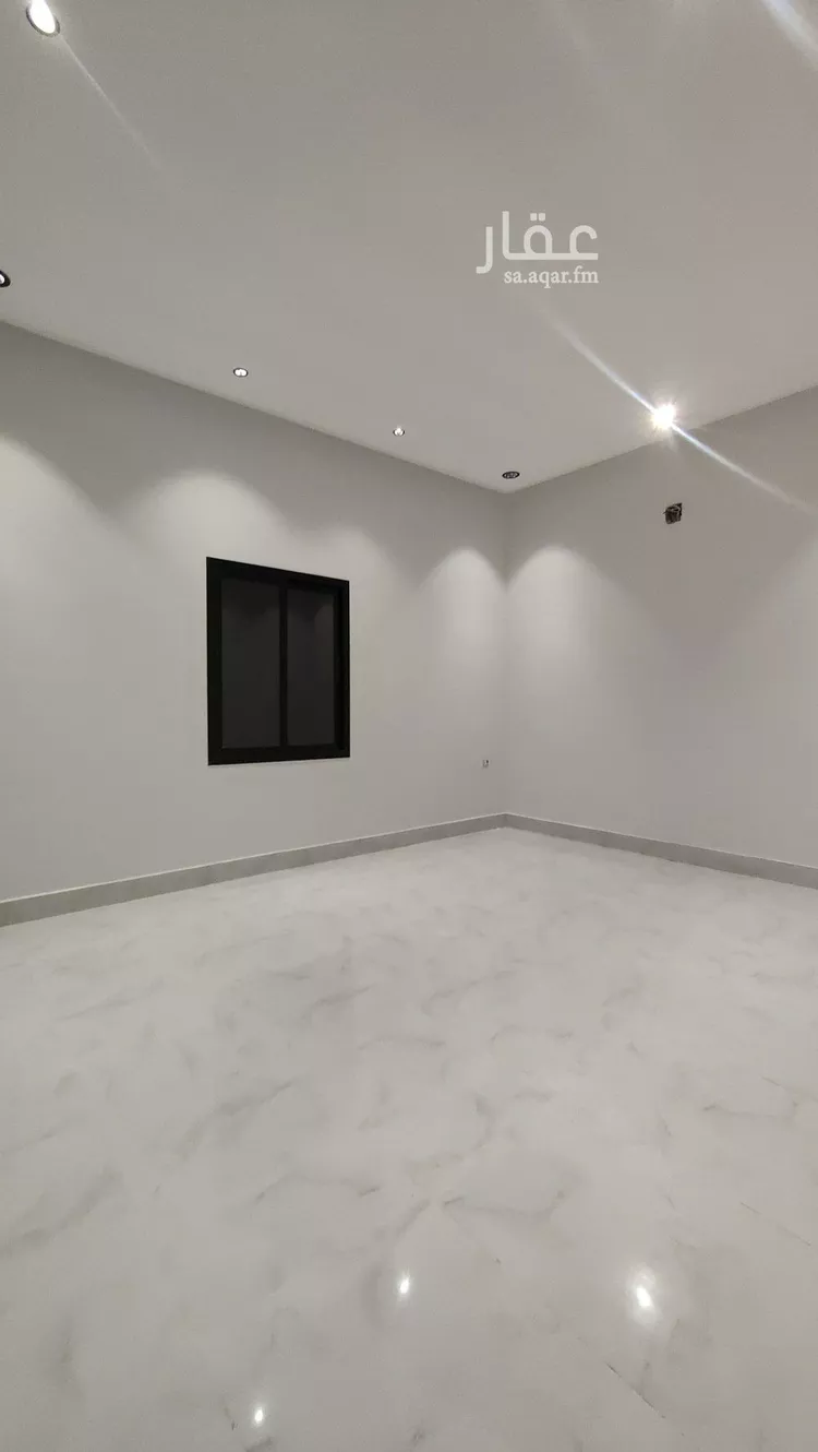 دور للبيع في شارع علي الهاشمي, حي الرمال, مدينة الرياض, منطقة الرياض صورة 3