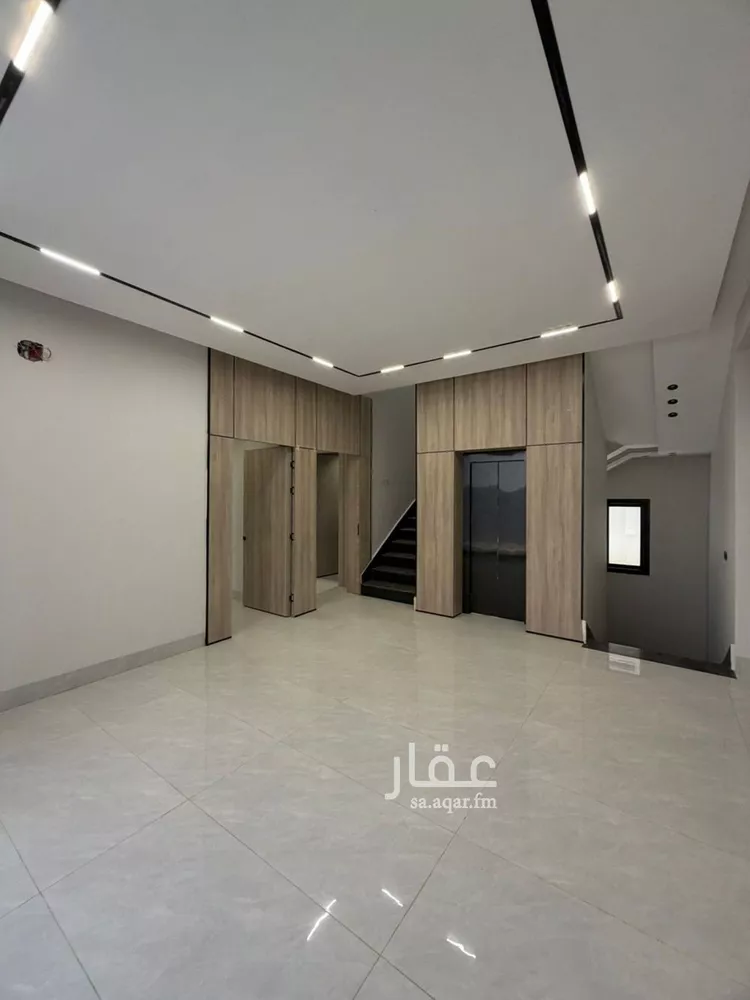 Villa for Sale in Riyadh Al Qadisiyah 14