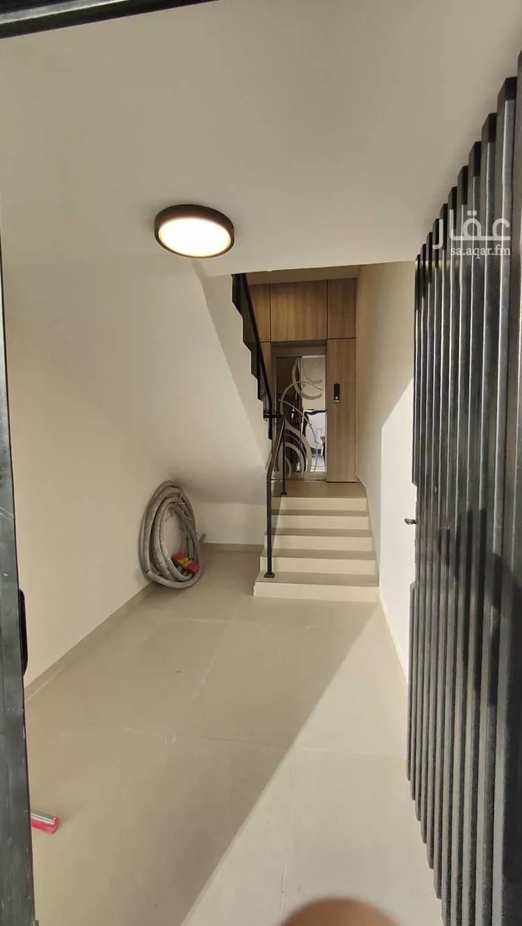 Floor for Sale in Riyadh Ar Rimal صورة 3