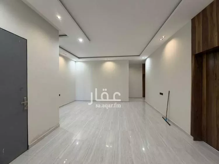 دور للبيع في شارع محمد بن مانع, حي القادسية, مدينة الرياض, منطقة الرياض صورة 5