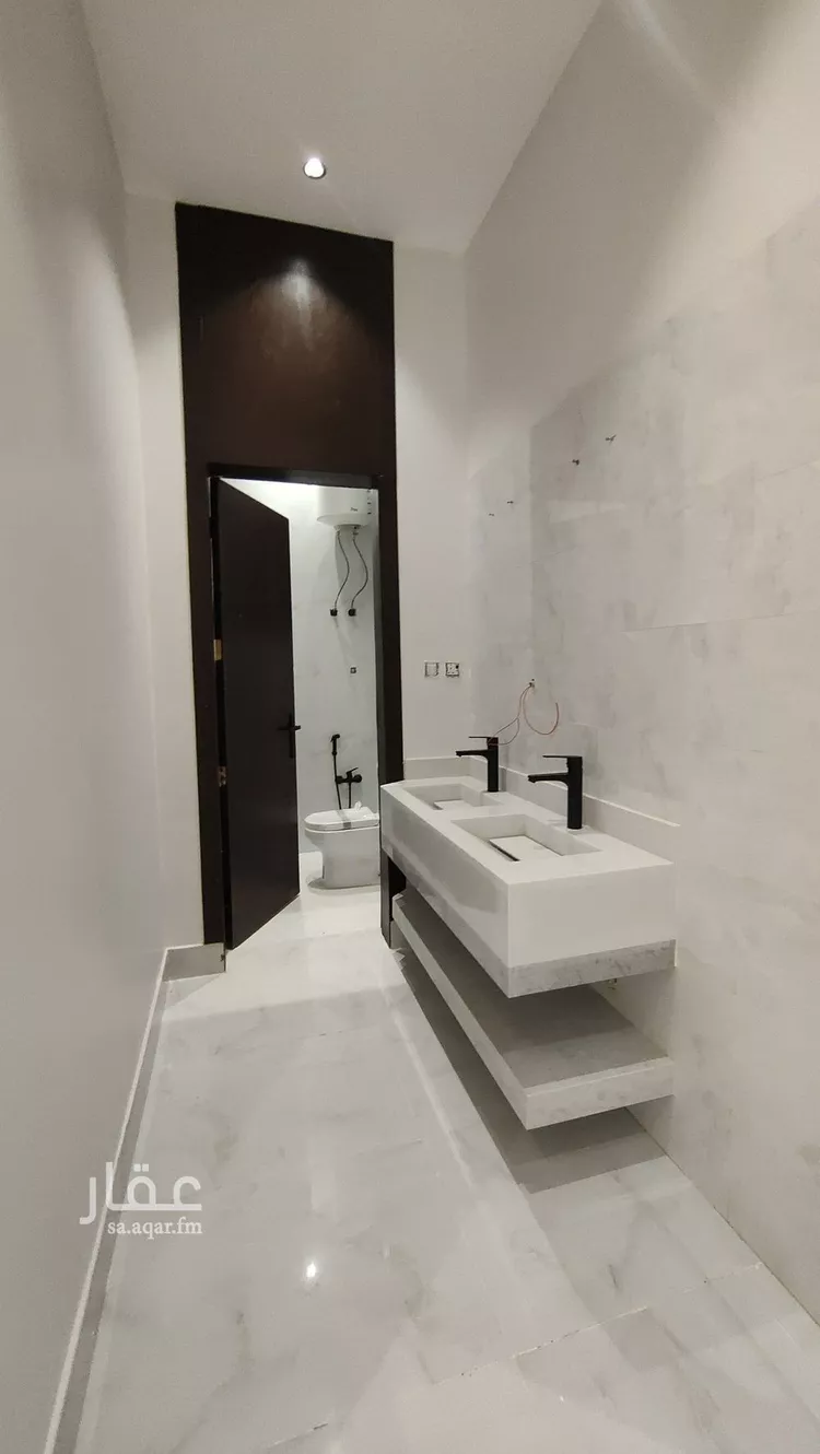 دور للبيع في شارع علي الهاشمي, حي الرمال, مدينة الرياض, منطقة الرياض صورة 5