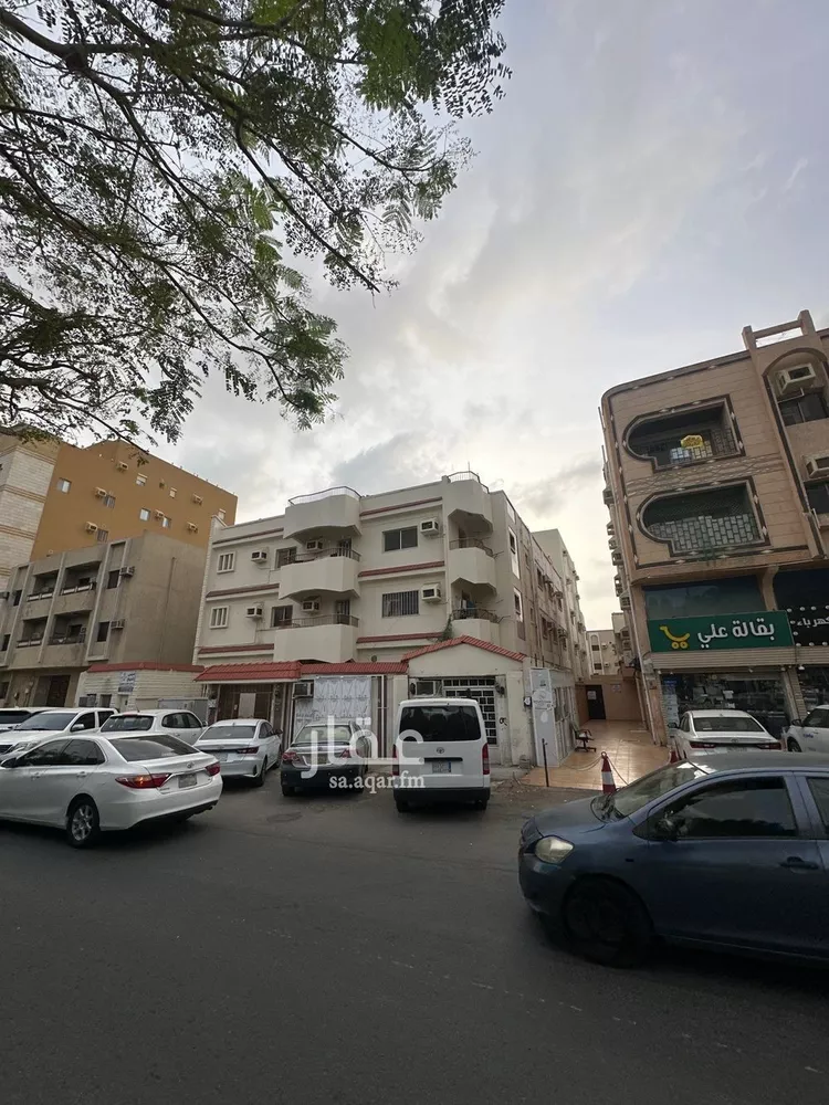 عمارة للبيع في شارع الصحافة, حي العزيزية, مدينة جدة, منطقة مكة المكرمة صورة 4
