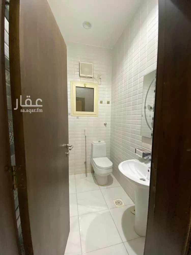 شقة للإيجار في شارع قسيس بن الخطيم, حي الصفاء, مدينة جدة, منطقة مكة المكرمة صورة 3