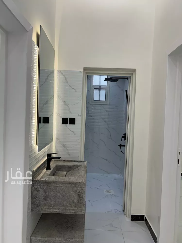 دور للبيع في شارع رقم 143, حي الجنادرية, مدينة الرياض, منطقة الرياض 8