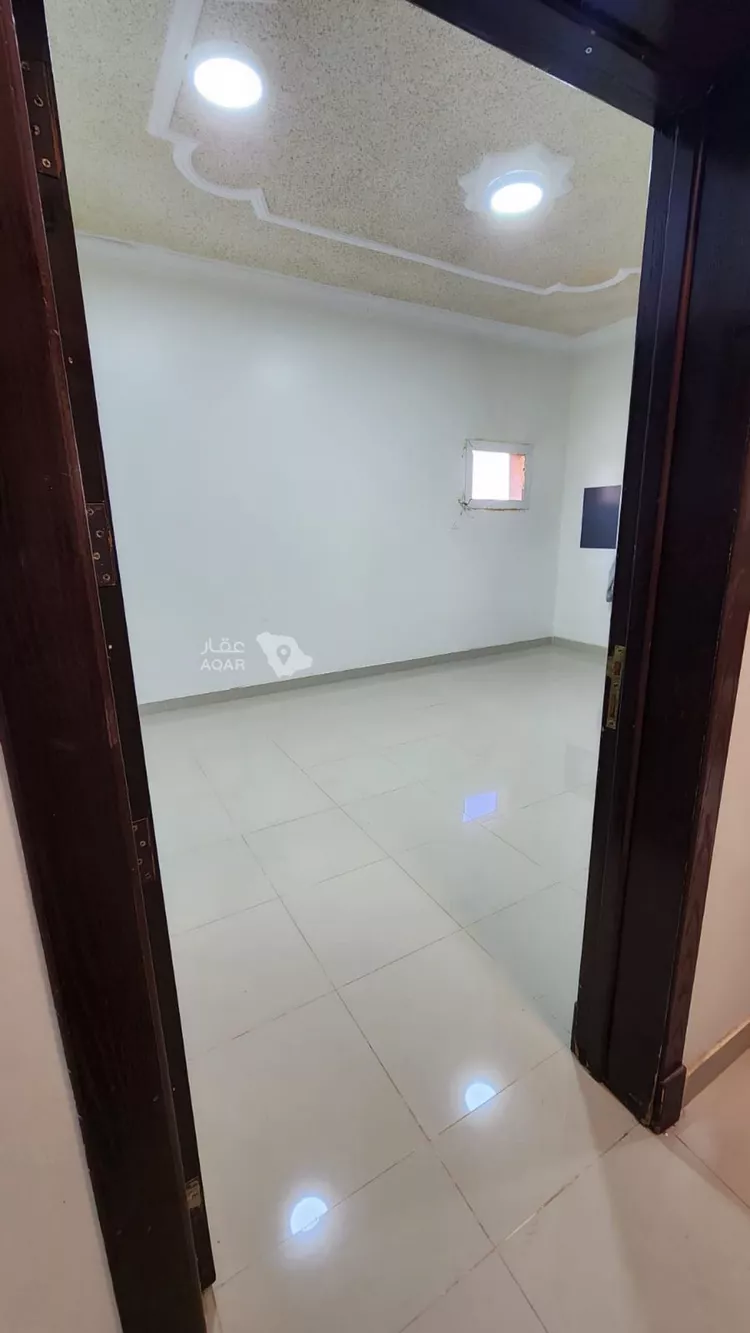 شقة للبيع في شارع عبدالرحمن بن أبي ياسر, حي الرمال, مدينة الرياض, منطقة الرياض 3