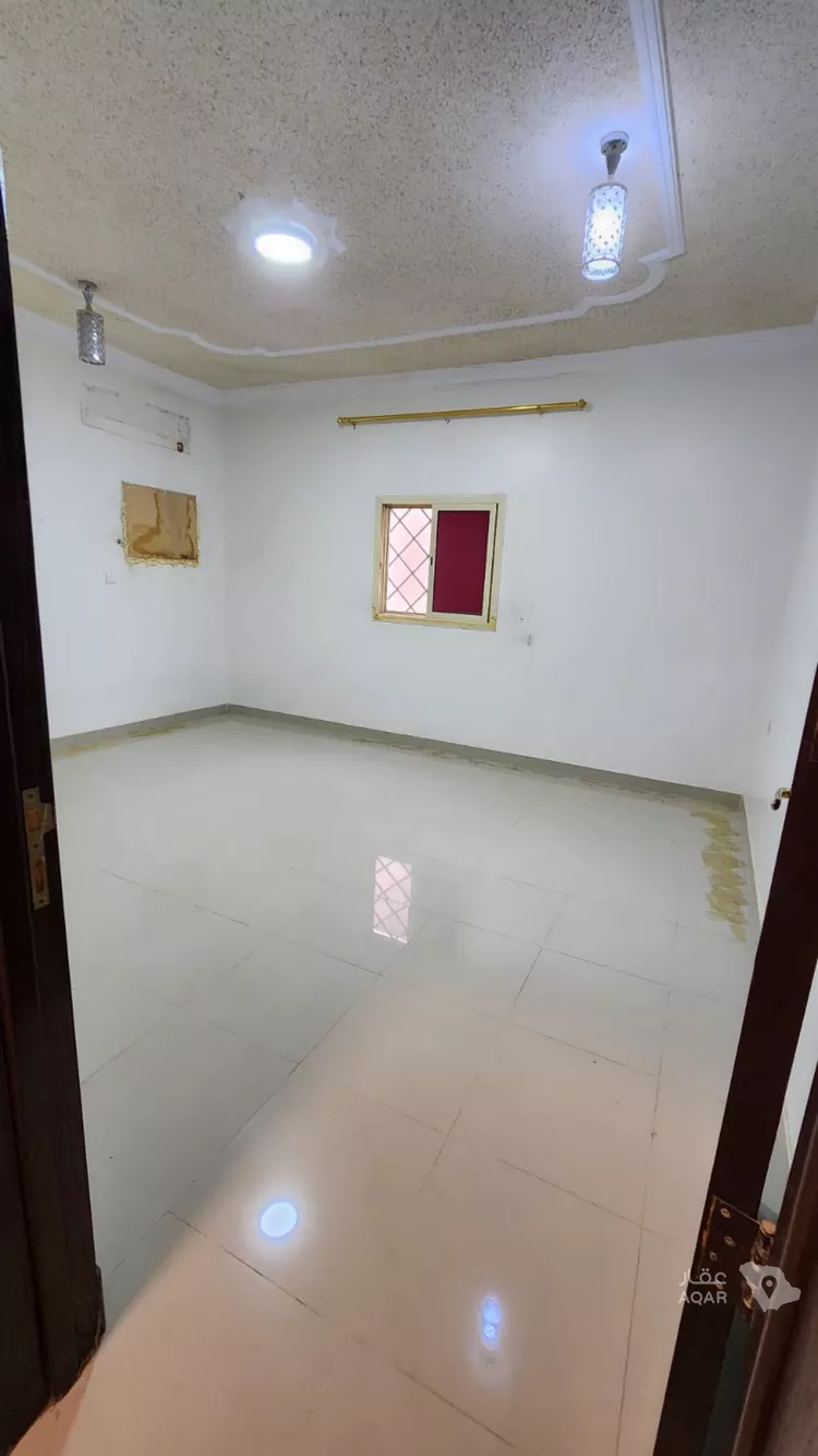 شقة للبيع في شارع عبدالرحمن بن أبي ياسر, حي الرمال, مدينة الرياض, منطقة الرياض 2