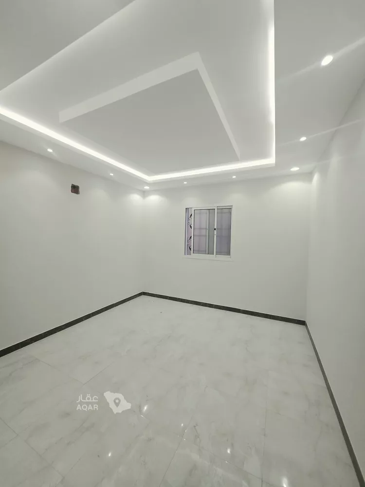 فيلا للبيع في شارع عمر مكرم, حي الرمال, مدينة الرياض, منطقة الرياض 9