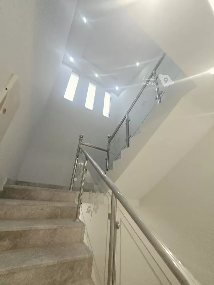 فيلا للبيع في شارع عمر مكرم, حي الرمال, مدينة الرياض, منطقة الرياض 24