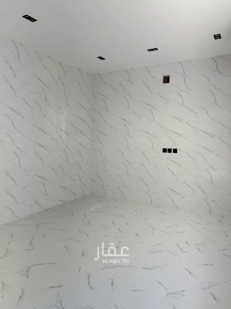 دور للبيع في شارع رقم 143, حي الجنادرية, مدينة الرياض, منطقة الرياض صورة 5