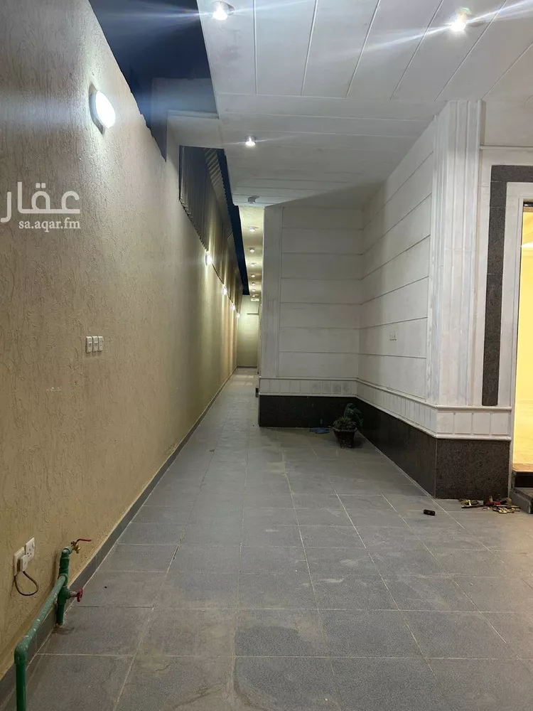 فيلا للبيع في شارع أبي الفضل الموفق, حي الرمال, مدينة الرياض, منطقة الرياض صورة 2
