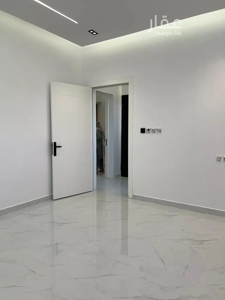 دور للبيع في شارع رقم 143, حي الجنادرية, مدينة الرياض, منطقة الرياض صورة 4