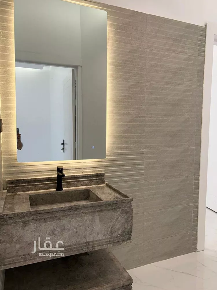 دور للبيع في شارع رقم 143, حي الجنادرية, مدينة الرياض, منطقة الرياض 9